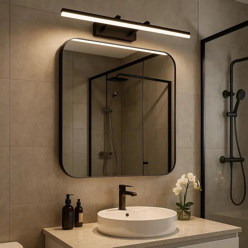 Applique Murale Salle de Bain <br> Ambiance Raffinée | Solira | Delvanie