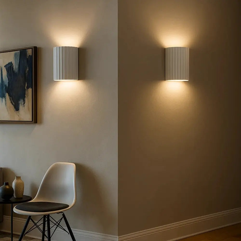 Applique Murale <br> Lumière Sculptée | Stratum | Delvanie