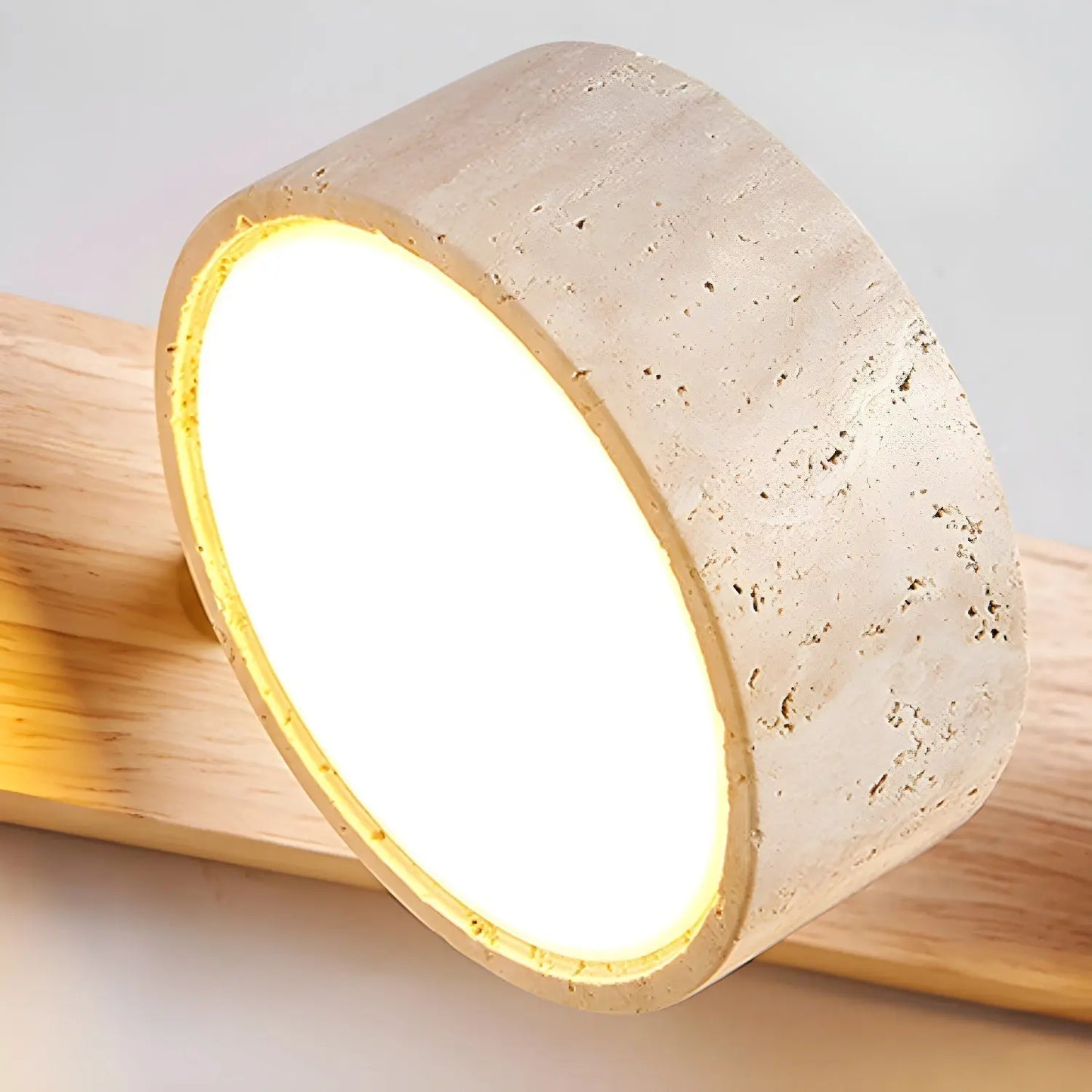 Applique Murale Travertin <br> Équilibre subtil | Solveta | Delvanie