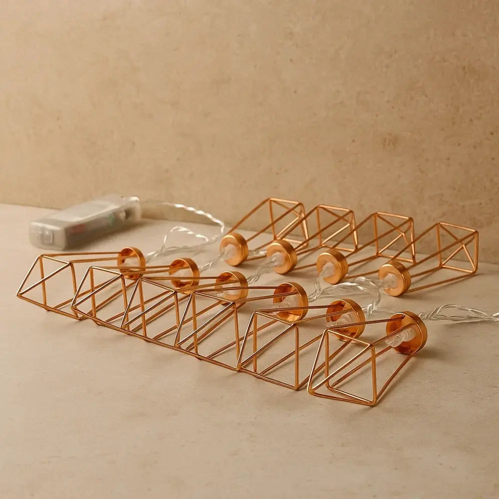 Guirlande Lumineuse <br> Géométrie Cuivrée | Elvoria | Delvanie
