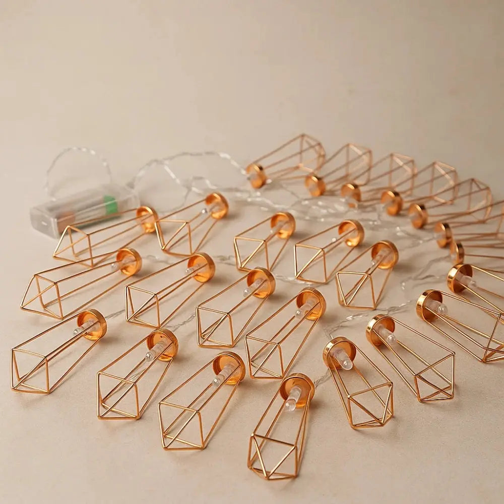 Guirlande Lumineuse <br> Géométrie Cuivrée | Elvoria | Delvanie