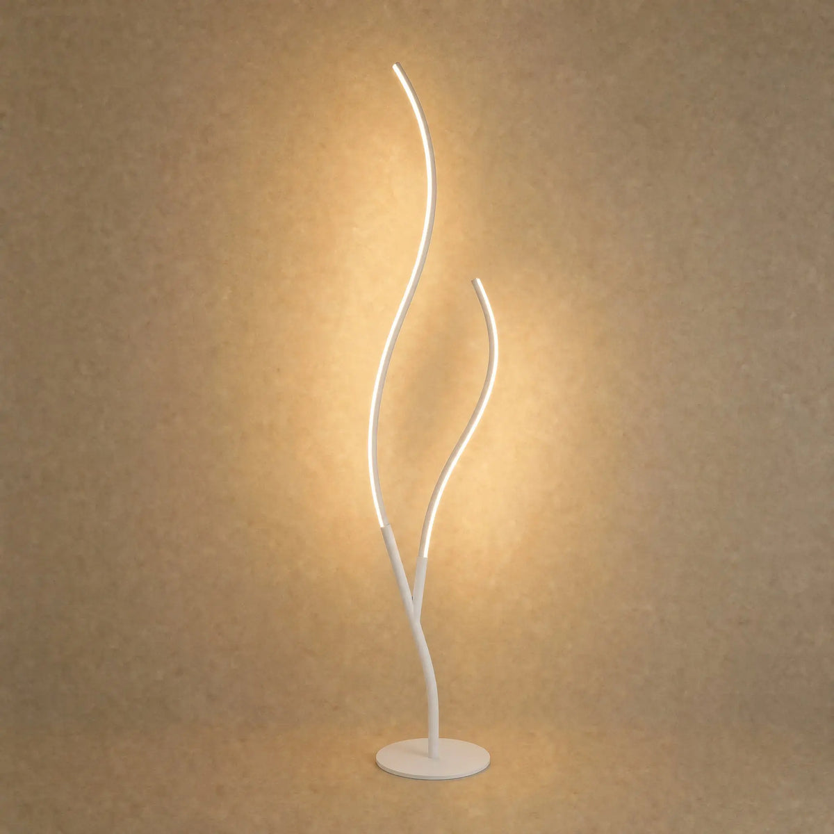 Lampadaire LED Ramillo en finition blanc mat, deux branches ondulantes, 145 cm