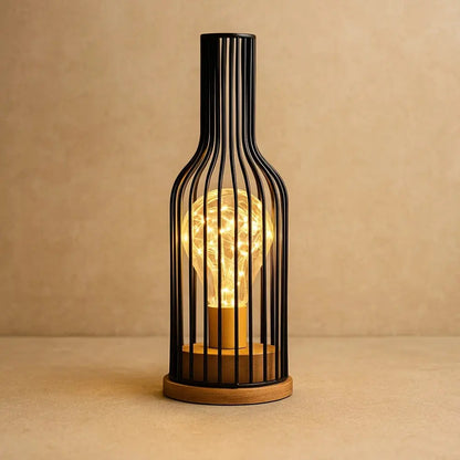 Lampe Fer Forgé - La Lumière Sauvage | Aeronis - Bouteille de vin |   Delvanie