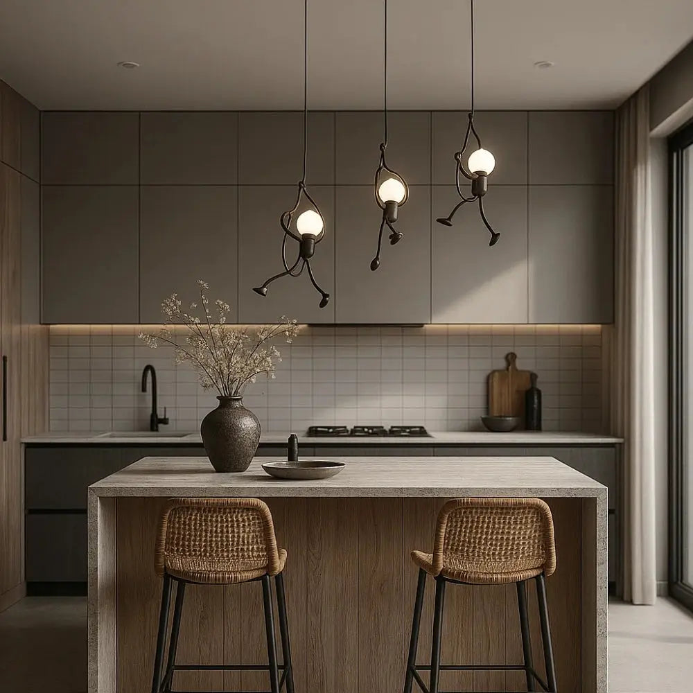 Luminaire Suspension Design <br> Bonhomme Suspendu | Ironman | Delvanie