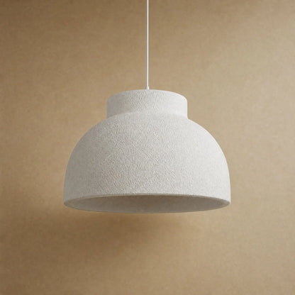 Lustre chambre wabi-sabi Nivoya blanc, dôme crépi sculpté à la main