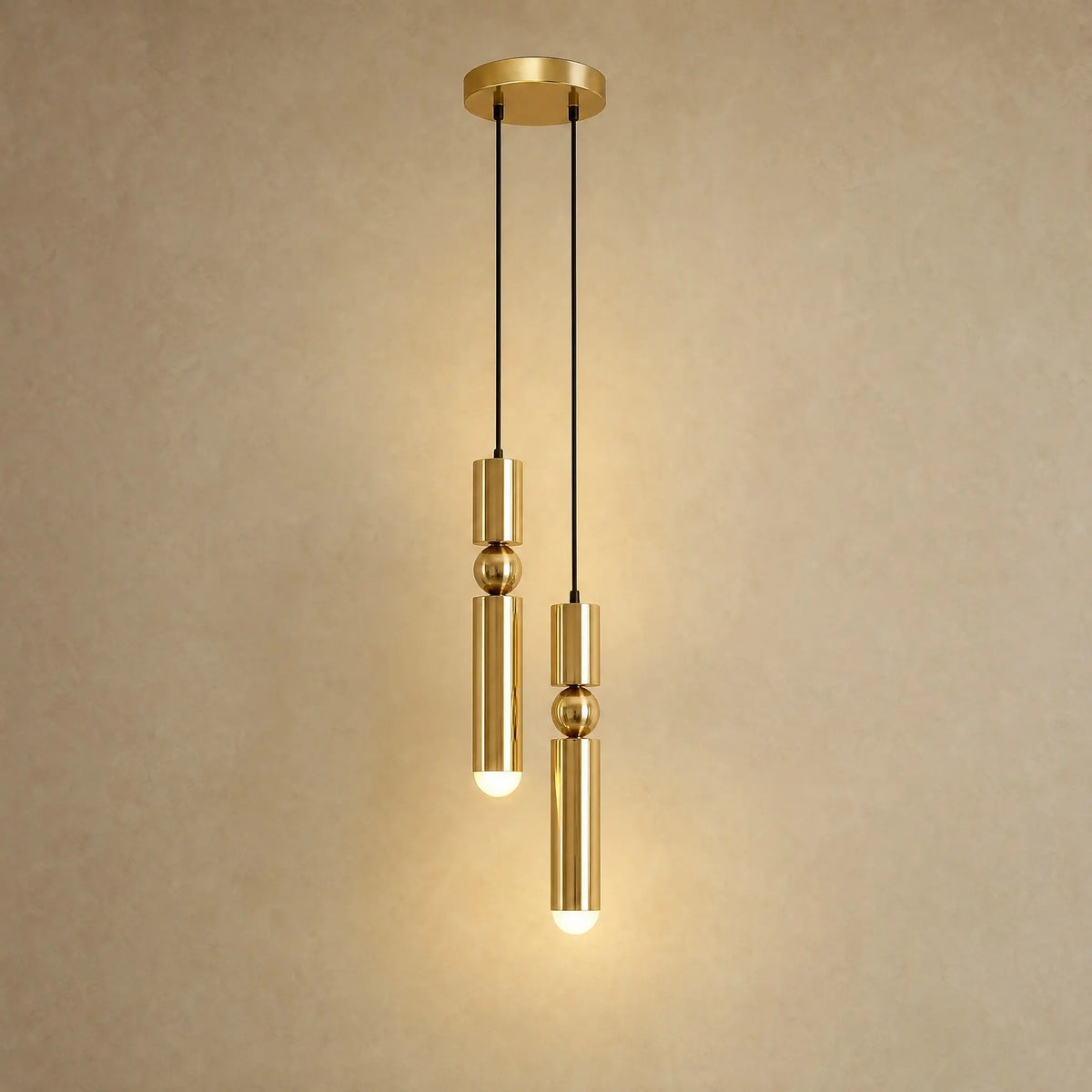 Lustre moderne Sumiro en laiton doré, version deux lumières sur une seule platine