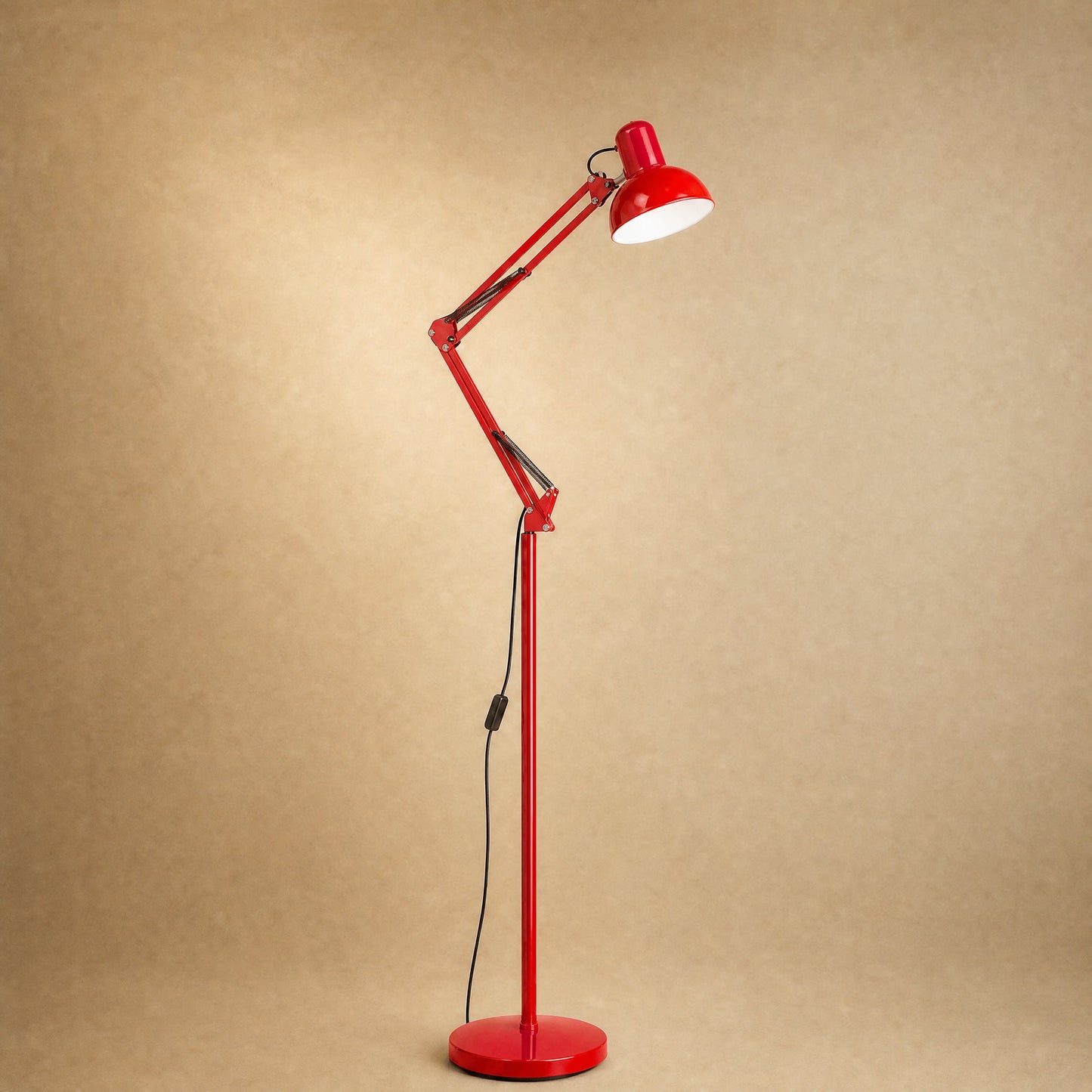Lampadaire liseuse à bras articulé, coloris rouge laqué | Delvanie