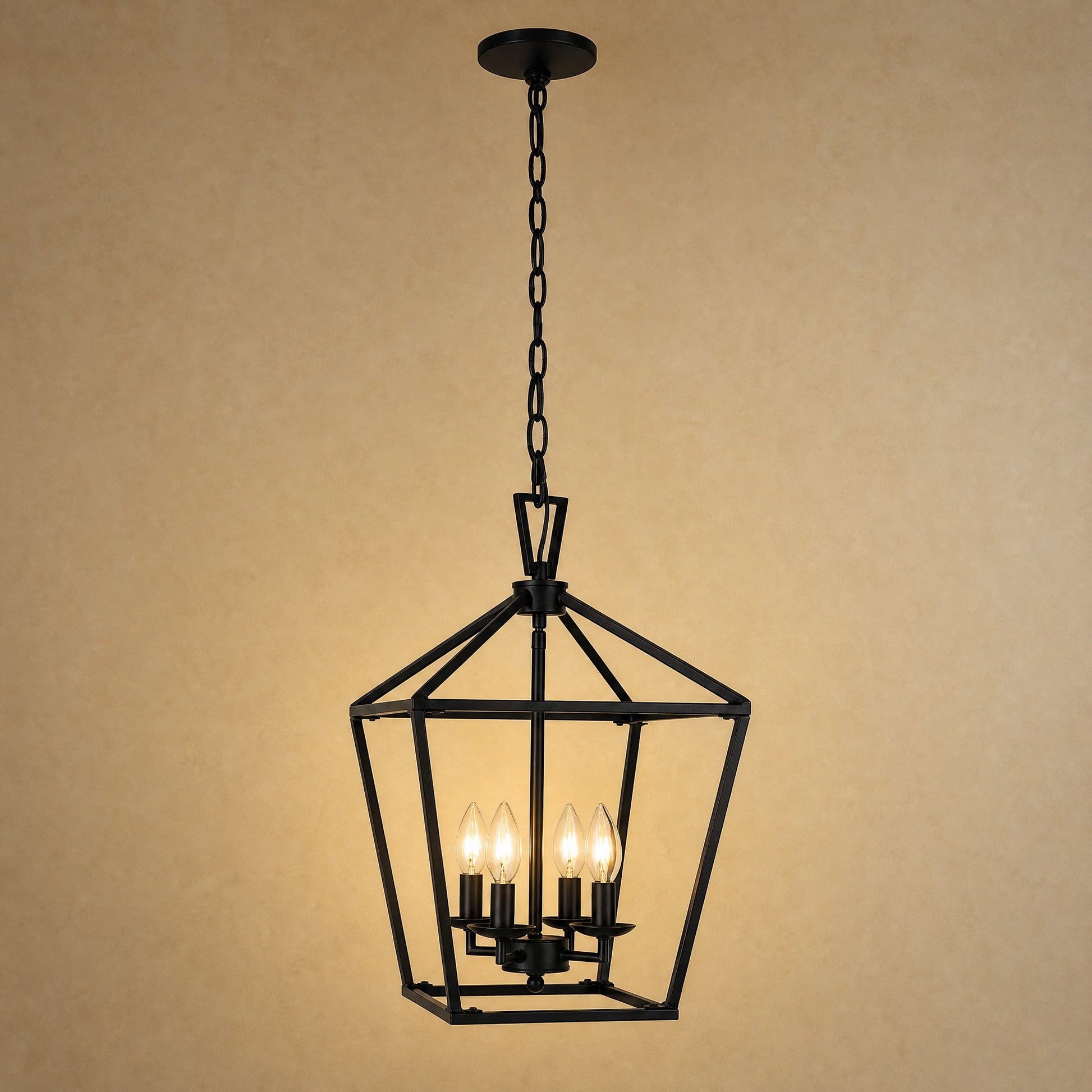 Lustre de couloir Serlino, lanterne cage en métal noir mat à quatre flammes | Delvanie